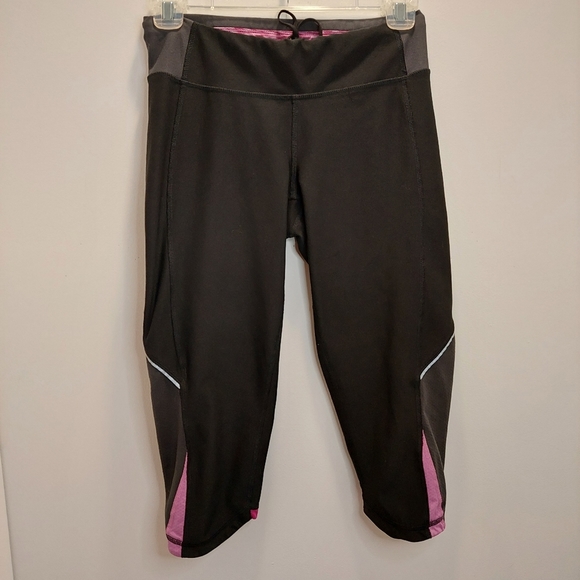Lucy Women's Size XS Capri Leggings Athletic lucytech Black Pink - Picture 3 of 8